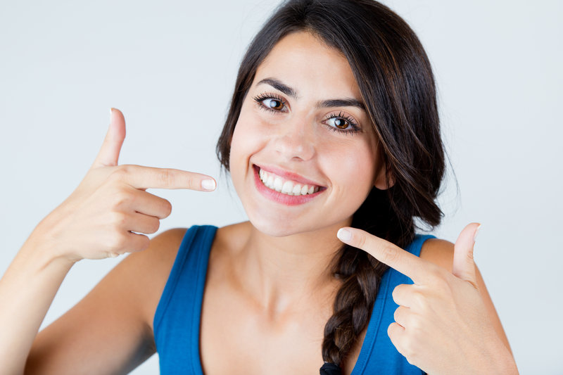 5 Preventive Therapies and Services to Retain a Healthy and Beautiful Smile