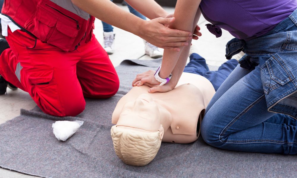 What Do You Learn in A General First Aid Certification?