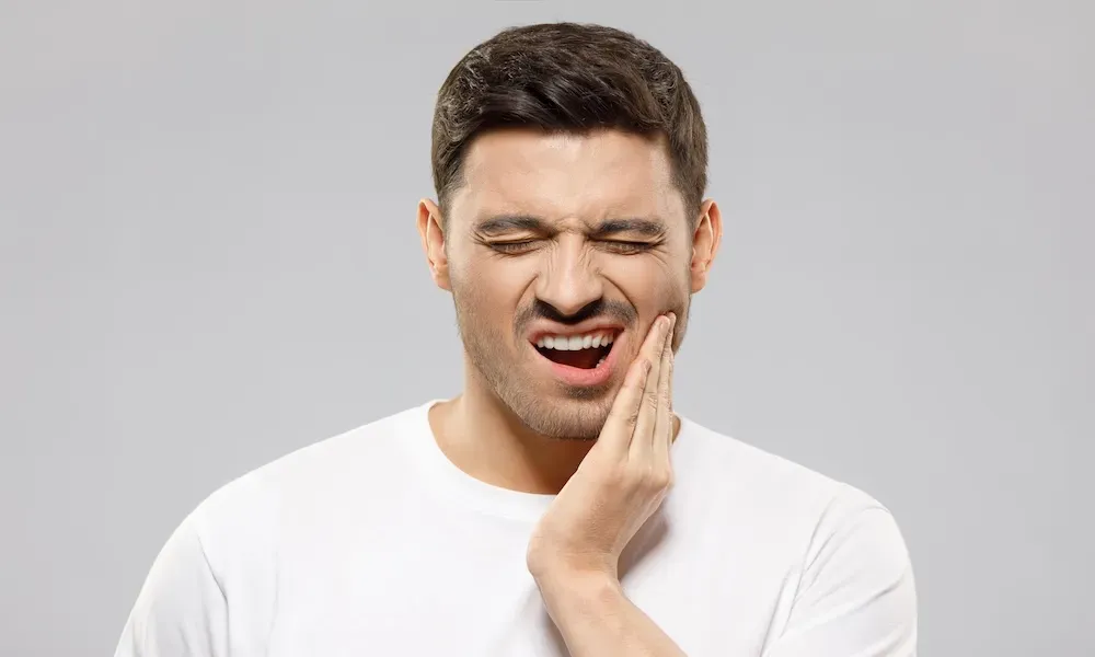 11 HOMES AND NATURAL REMEDIES FOR TOOTHACHE PAIN