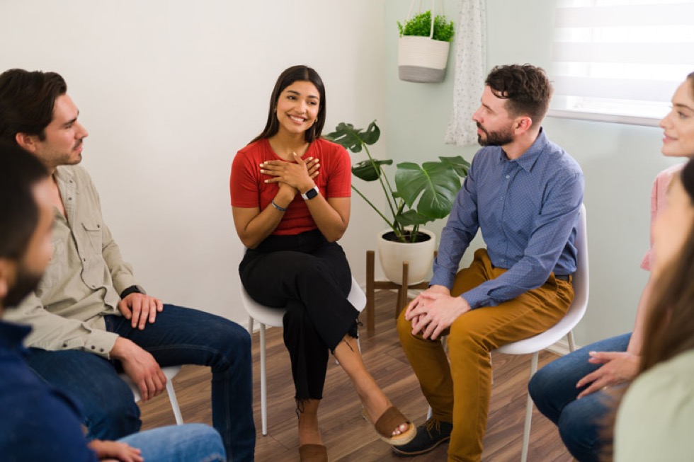 What makes outpatient drug rehab a flexible treatment option?