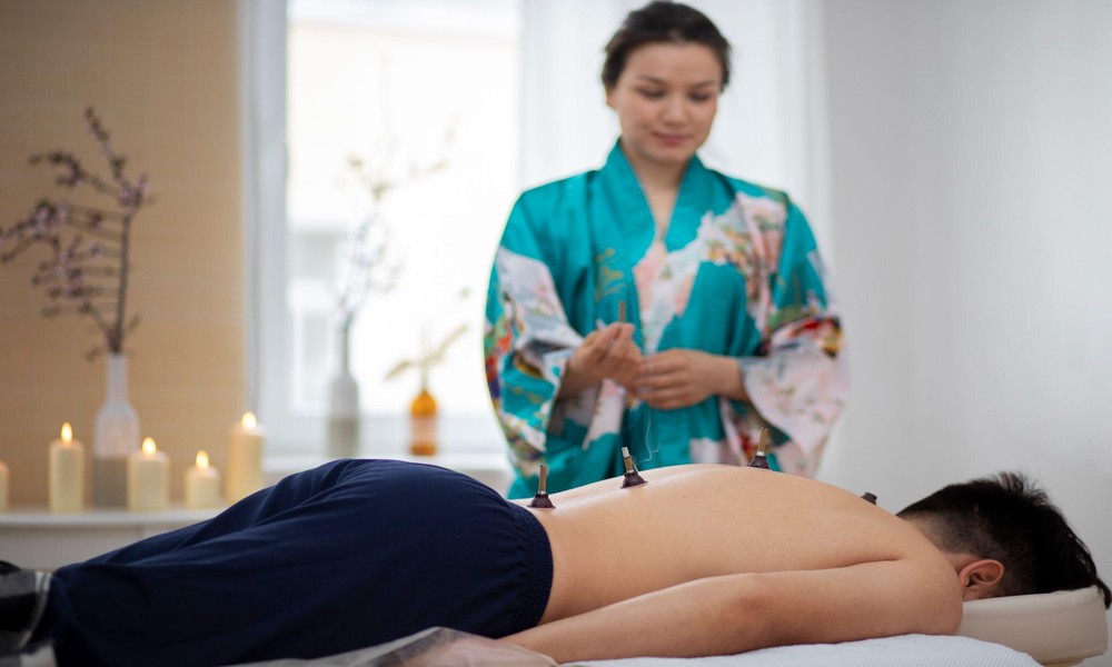 The Practical Guide to TCM Massage for Achieving Longevity in Singapore