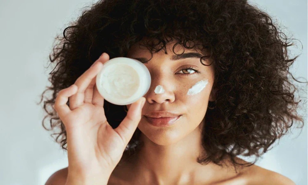 How to Build the Right Daily Skincare Routine?