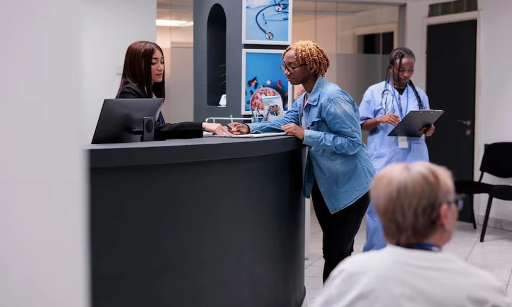 Make a Clinic Team Page Easier to Recognize at Reception